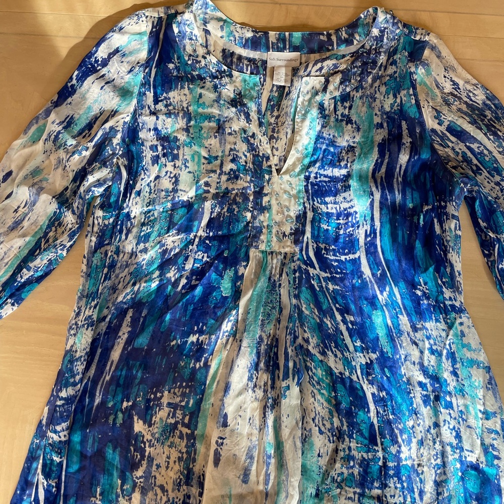 Blue and White Abstract Print Blouse